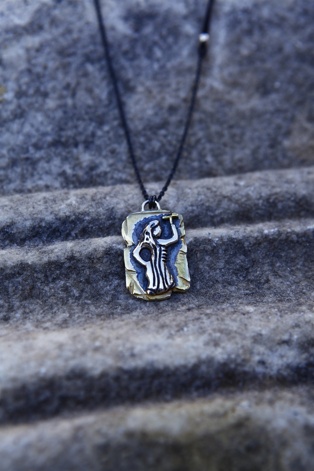 AMAZON KADINLARI TEK KOLYE NO,4