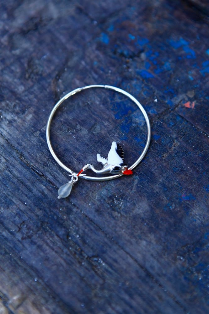 HALKA İÇİNDE LEYLEK KÜPE