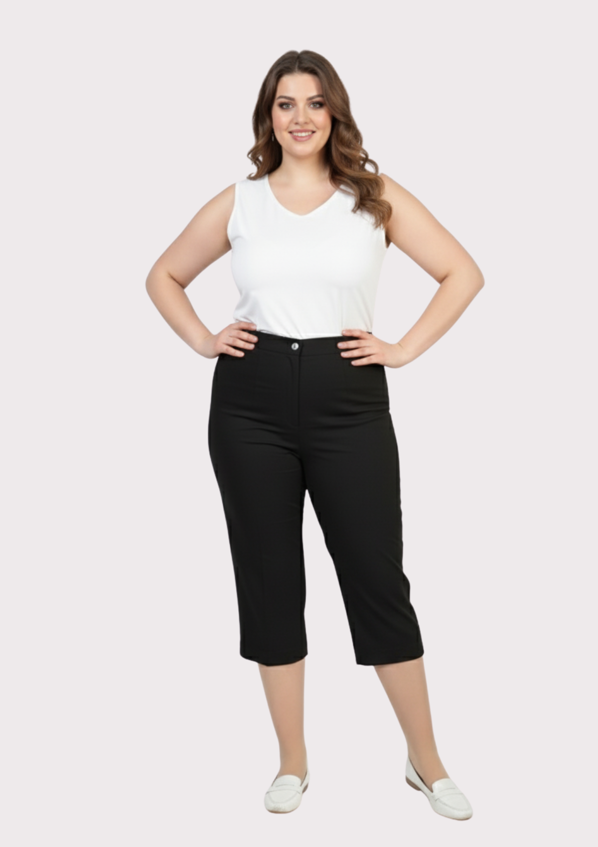 Büyük Beden Siyah Renkli Kumaş Kapri Pantolon