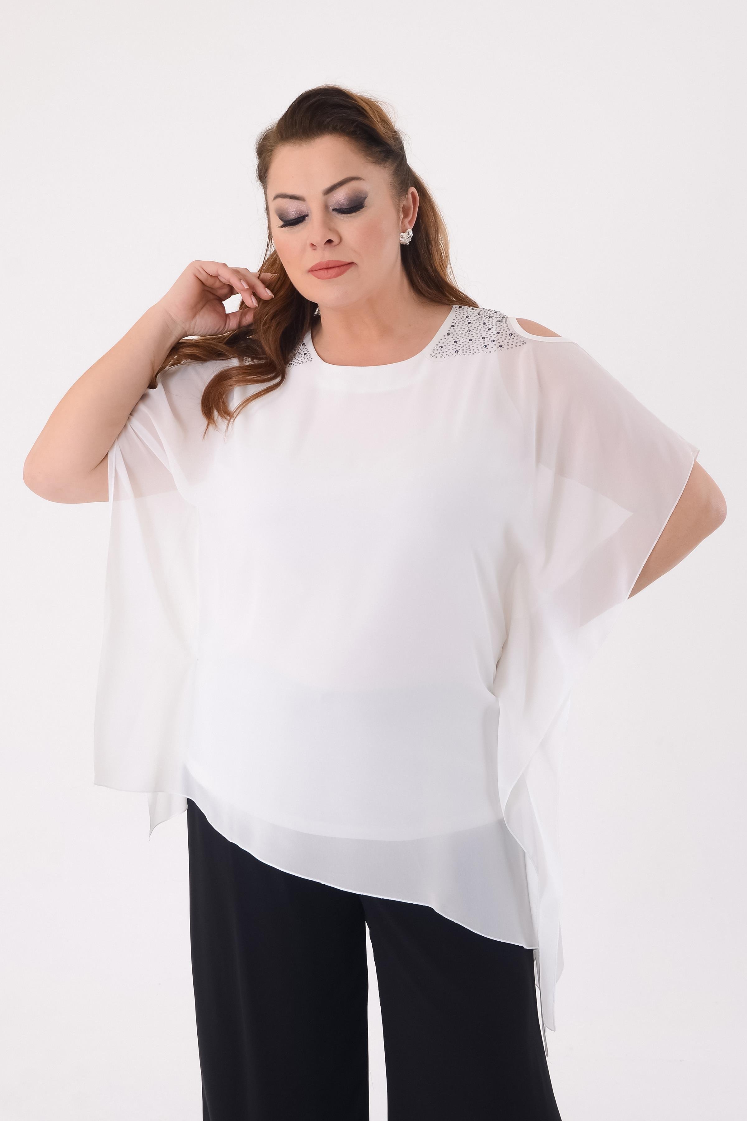 Büyük Beden Krem Renkli Asimetrik Kesim Şifon Bluz