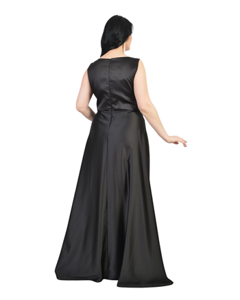 Büyük Beden Siyah Renkli Saten Uzun Abiye Elbise