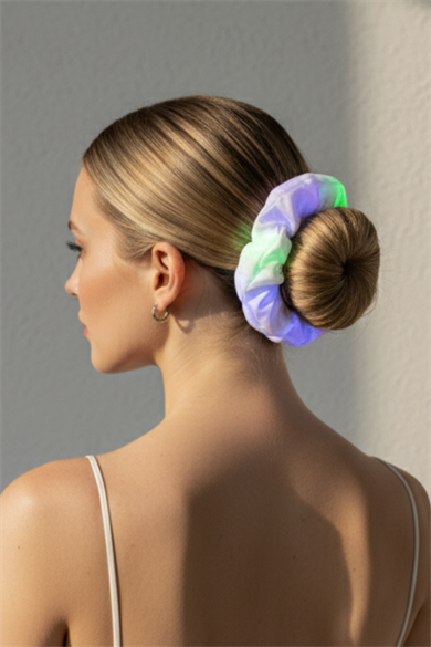 Işıklı Saten Toka Beyaz