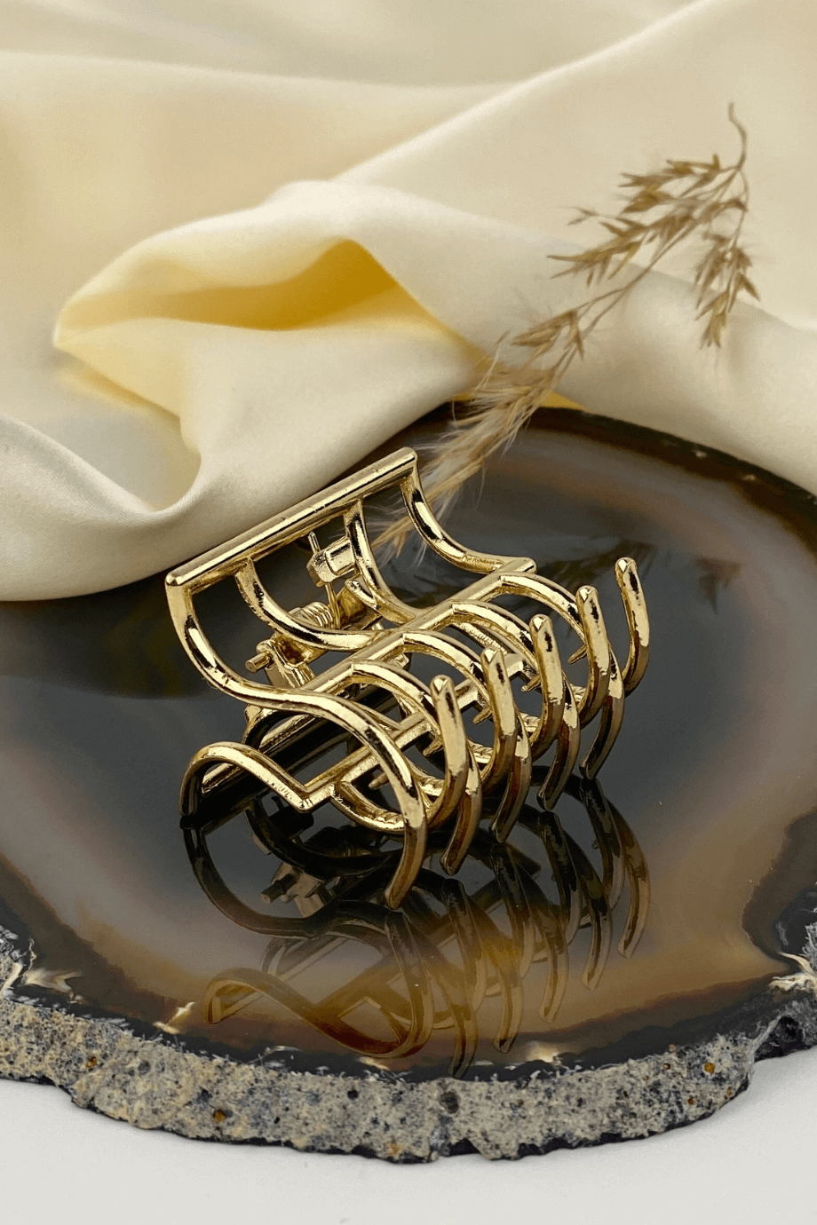 Small Metal Hair Clip Gold
