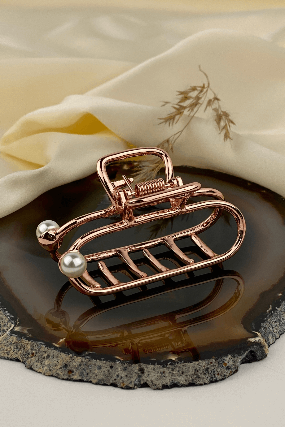 Pearl Metal Hair Clip Rose