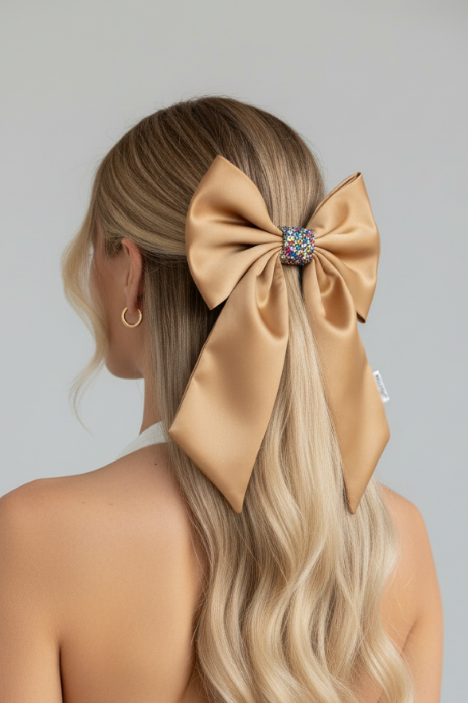 Taşlı Tasarım Saten Fiyonk Toka Gold