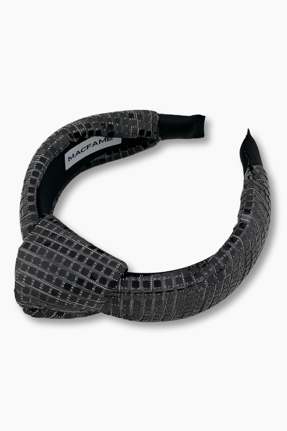 Siyah Pullu Düğümlü Taç Modelleri