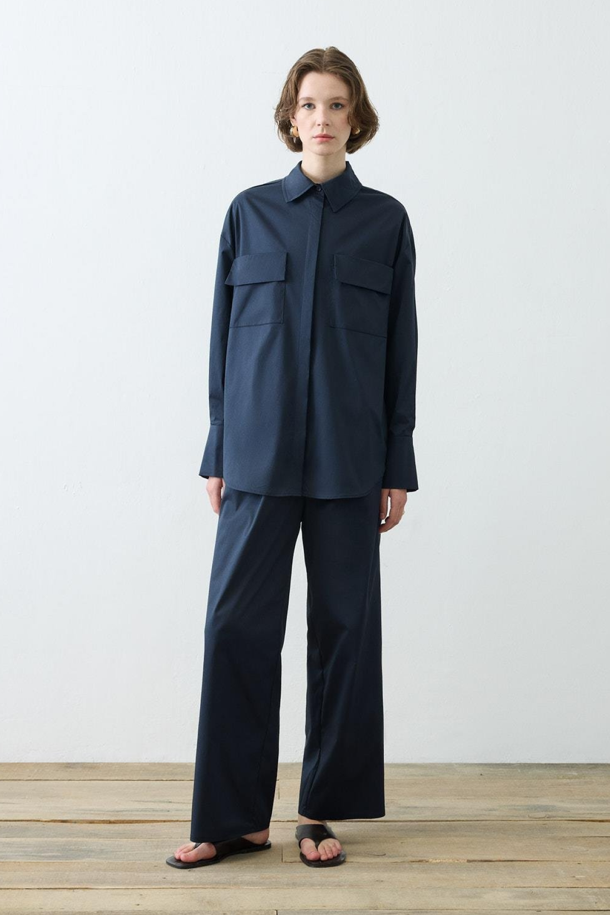 NOVA PAPER TOUCH COTTON SHIRT WITH POCKETS NAVY BLUE