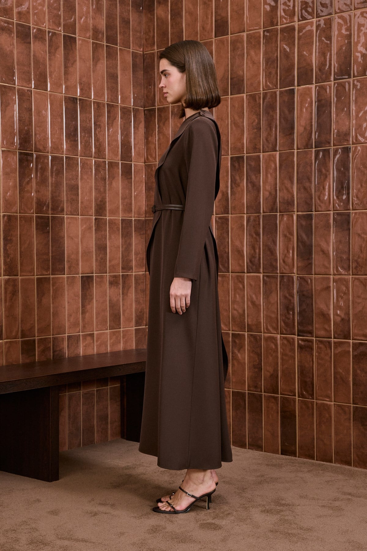 AMARA CREPE KAPAK DETAIL DRESS BROWN