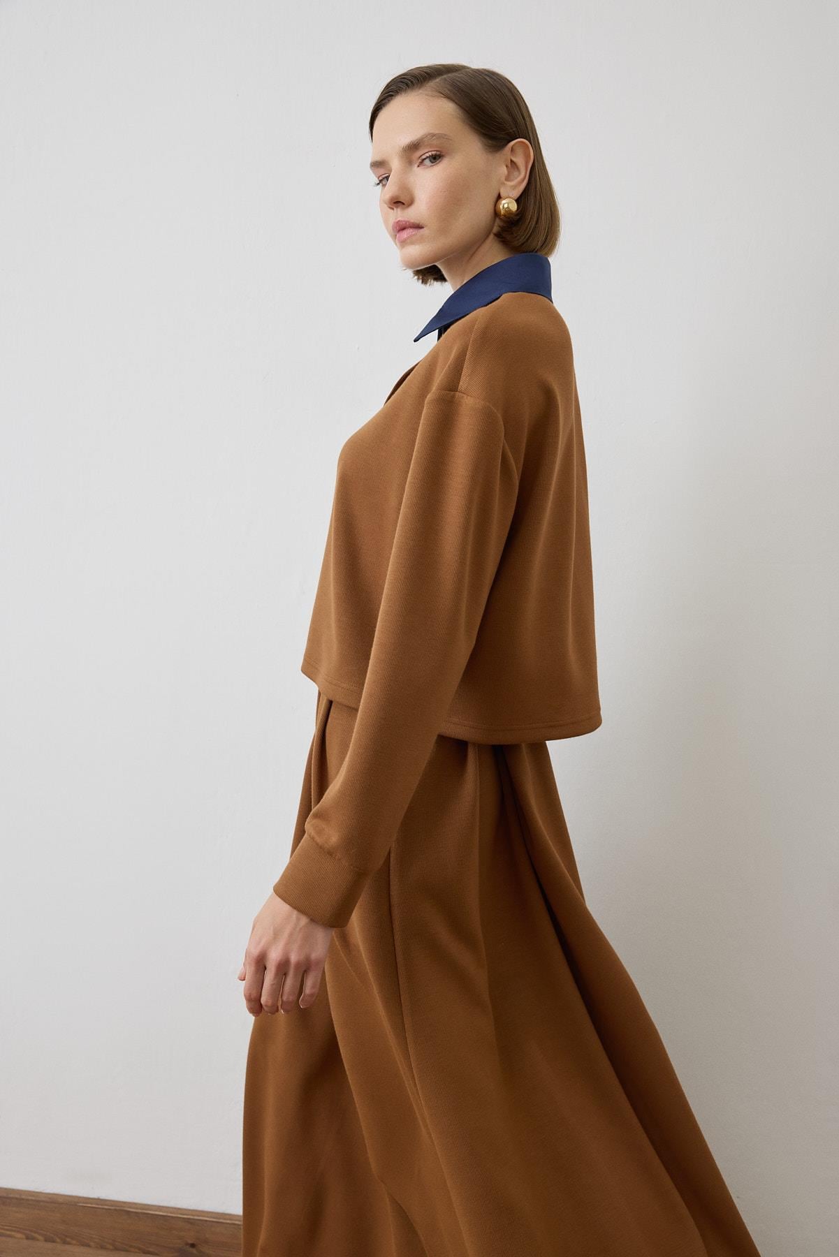 AZURE STRIPE TRIM DETAILED KNIT SET BROWN