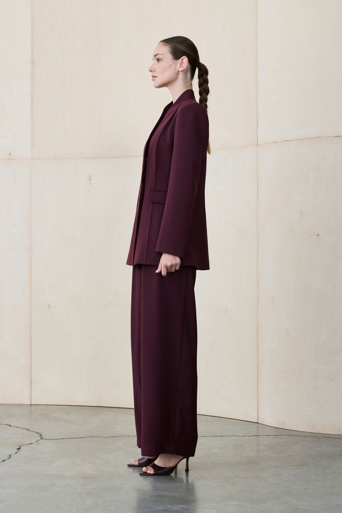CLARA FITTED DETAILED JACKET BURGUNDY