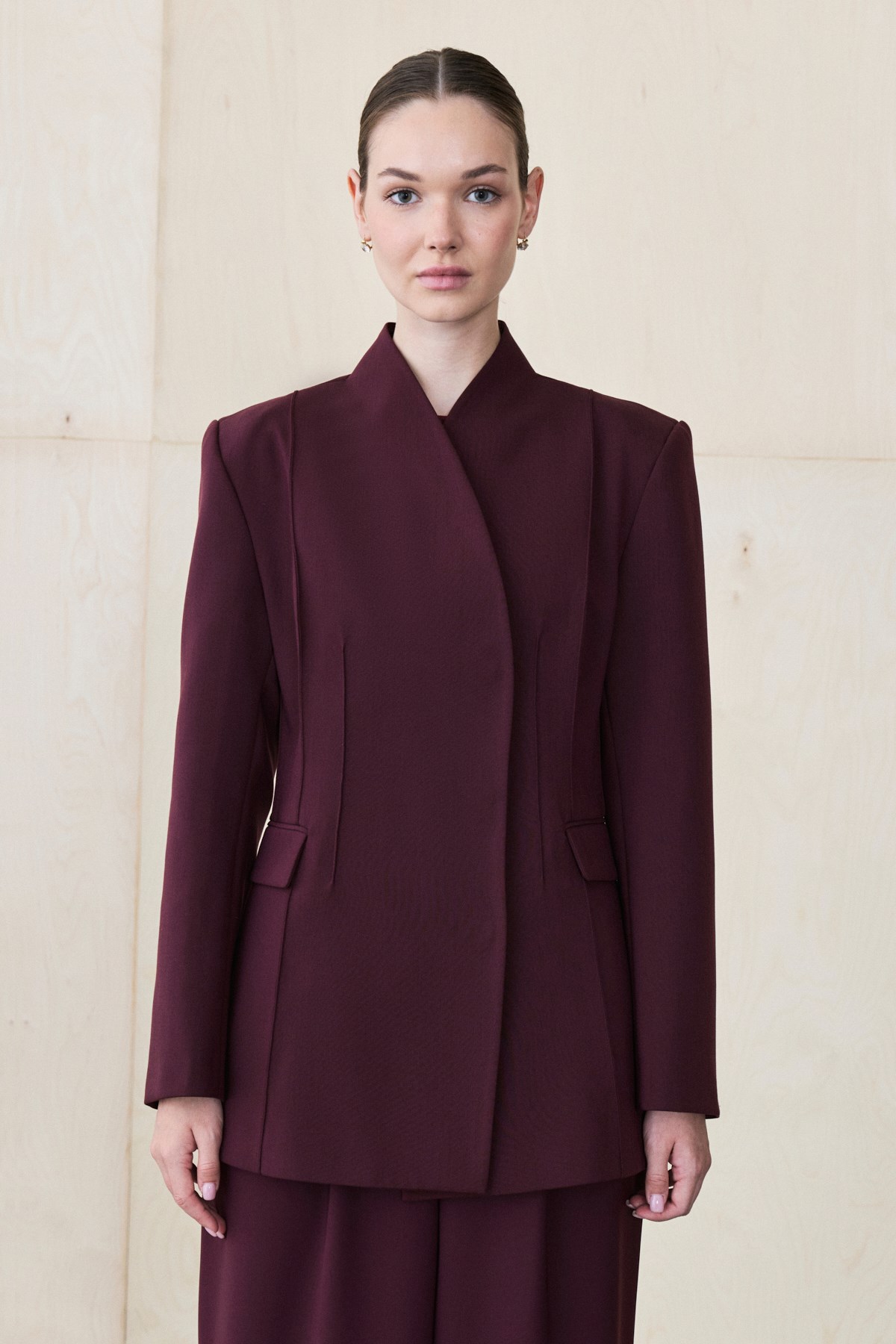 CLARA FITTED DETAILED JACKET BURGUNDY
