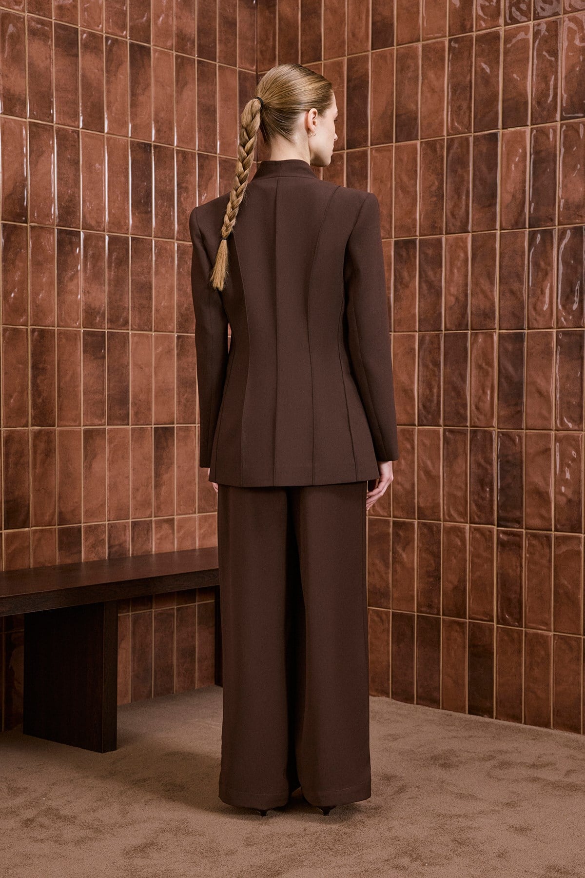 CLARA FITTED DETAILED JACKET BROWN