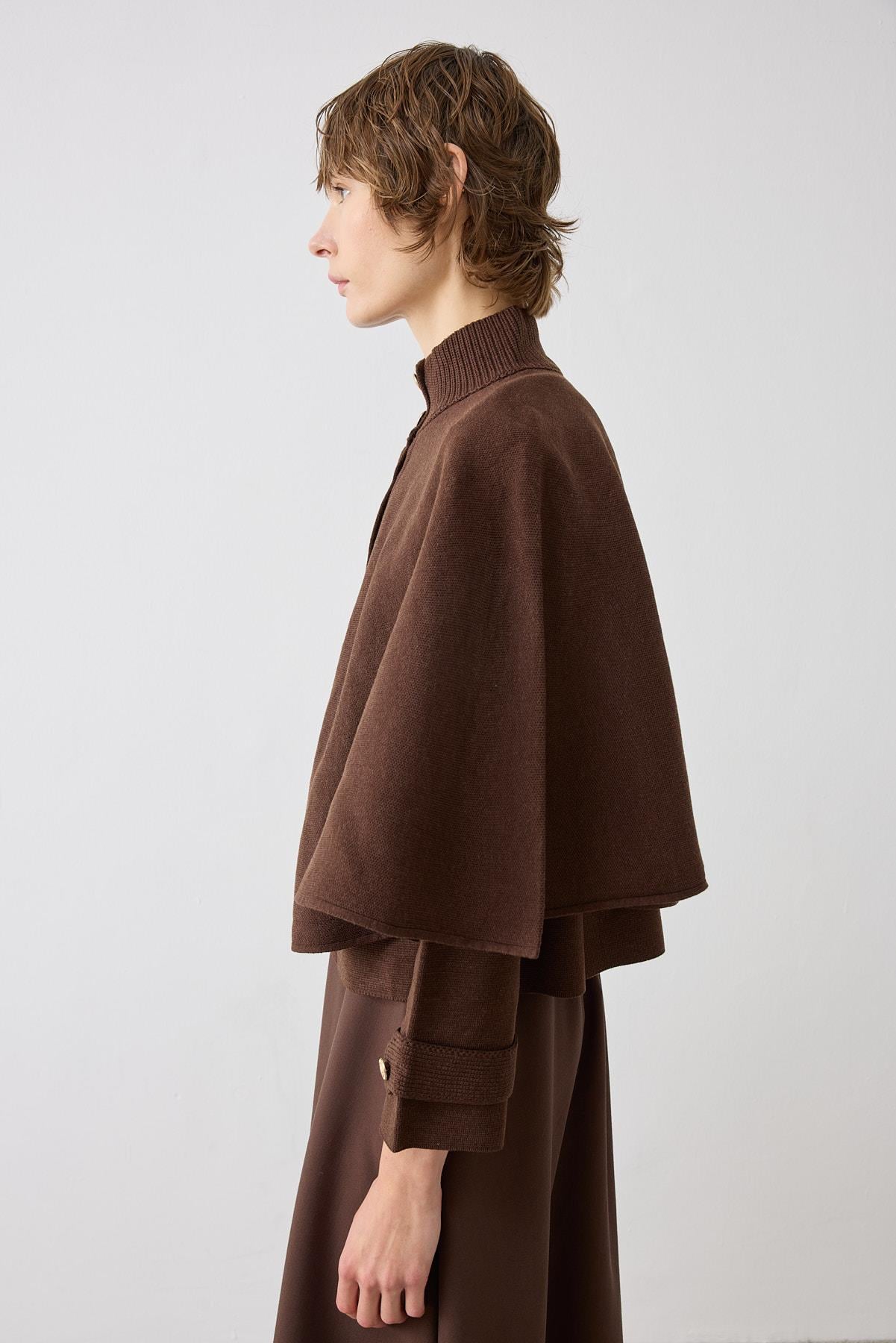 DAPHNE STEEL KNIT CAPE COAT BROWN