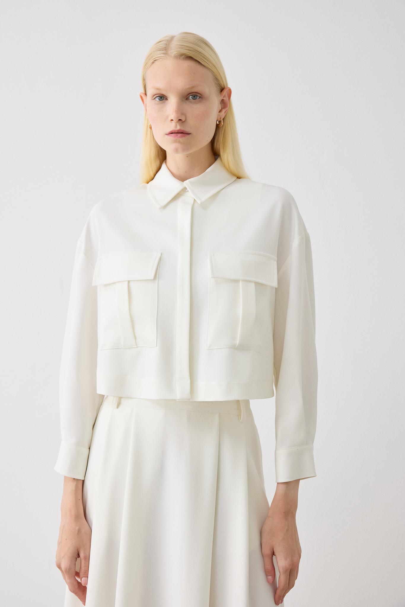 ELIZA POCKET CROPPED SHIRT ECRU