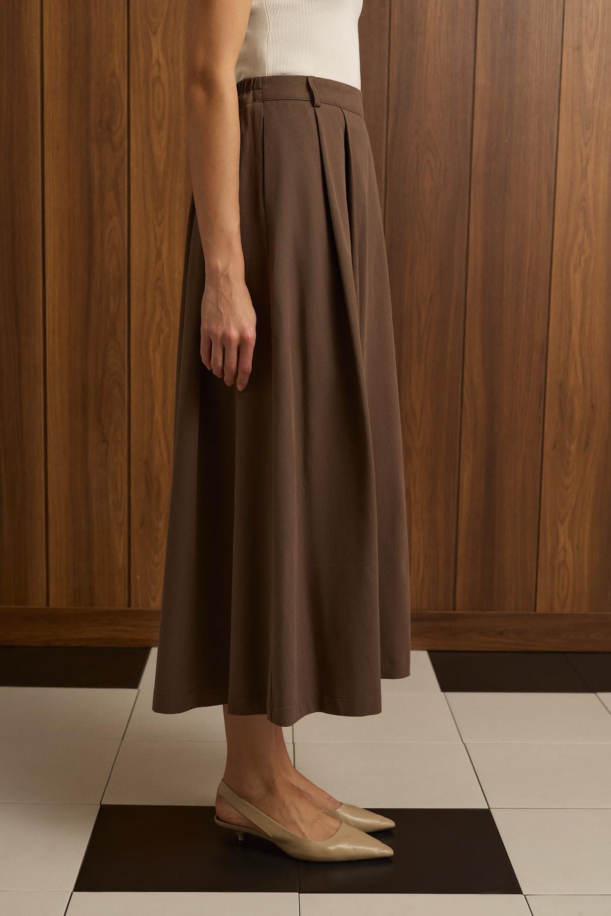 FLAM PLEATED SKIRT BROWN