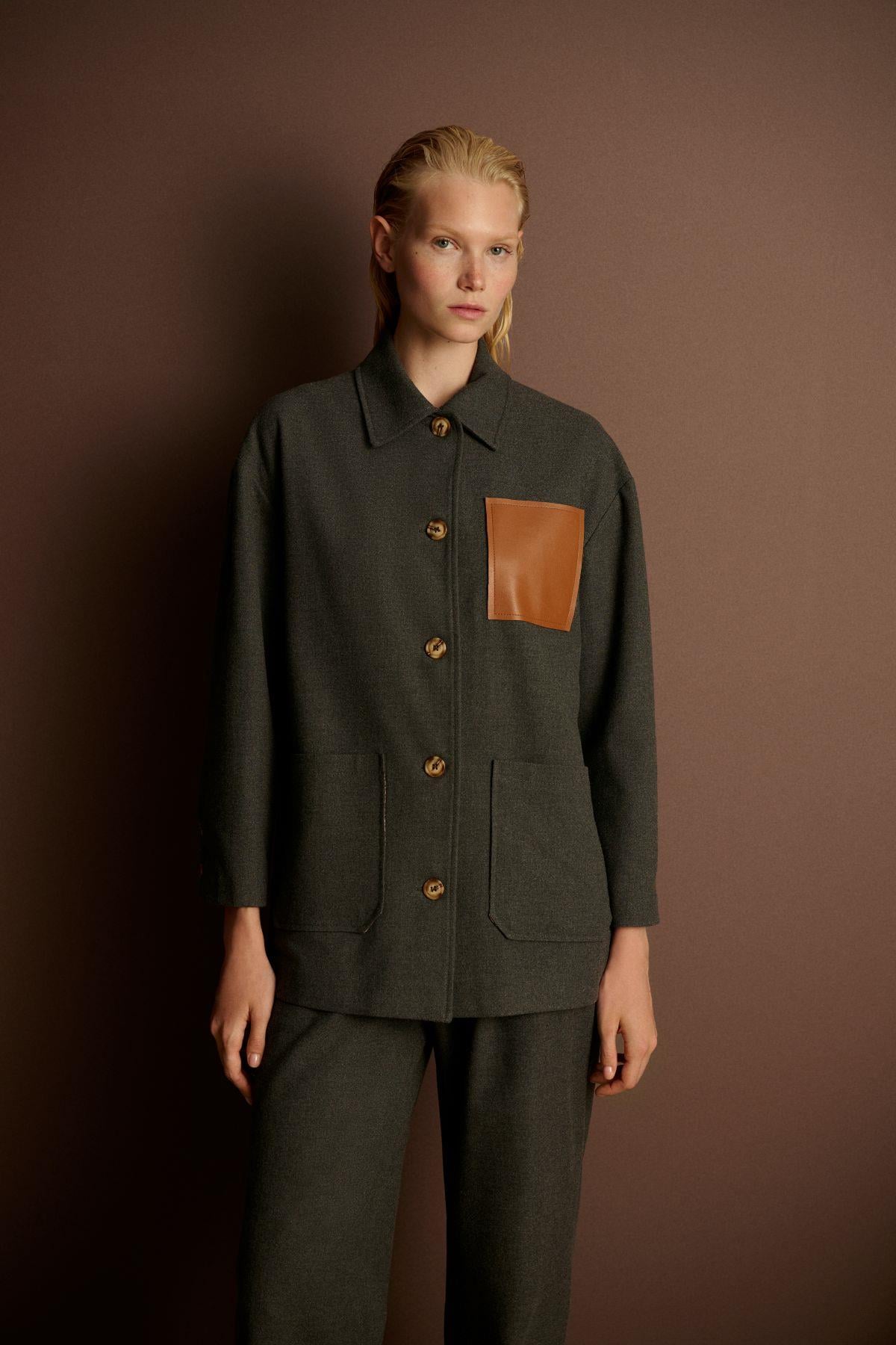 MAVA DERİ CEP DETAYLI CEKET GRİ