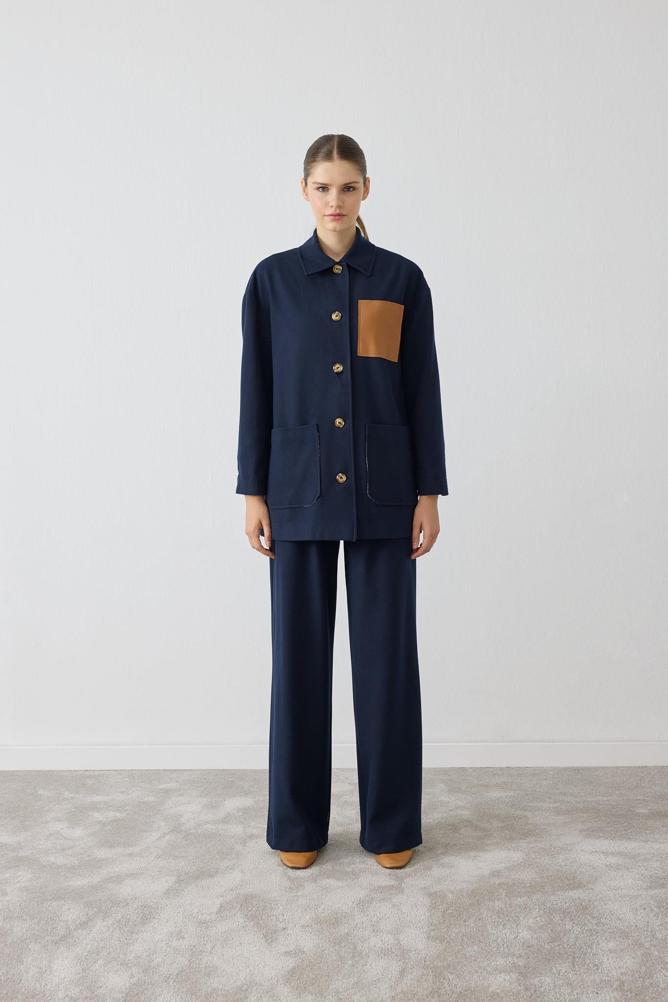 MAVA DERİ CEP DETAYLI CEKET LACİVERT