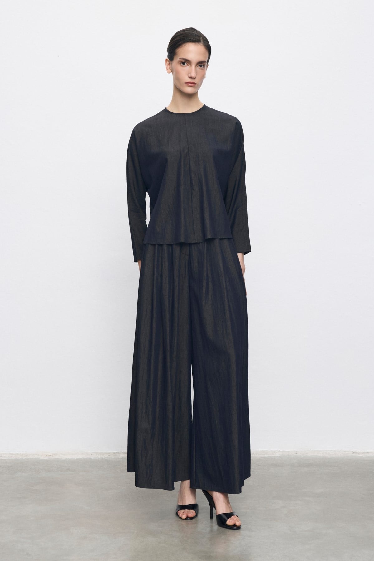 MELİNE RAYON VİSKON PANTOLONLU TAKIM LACİVERT