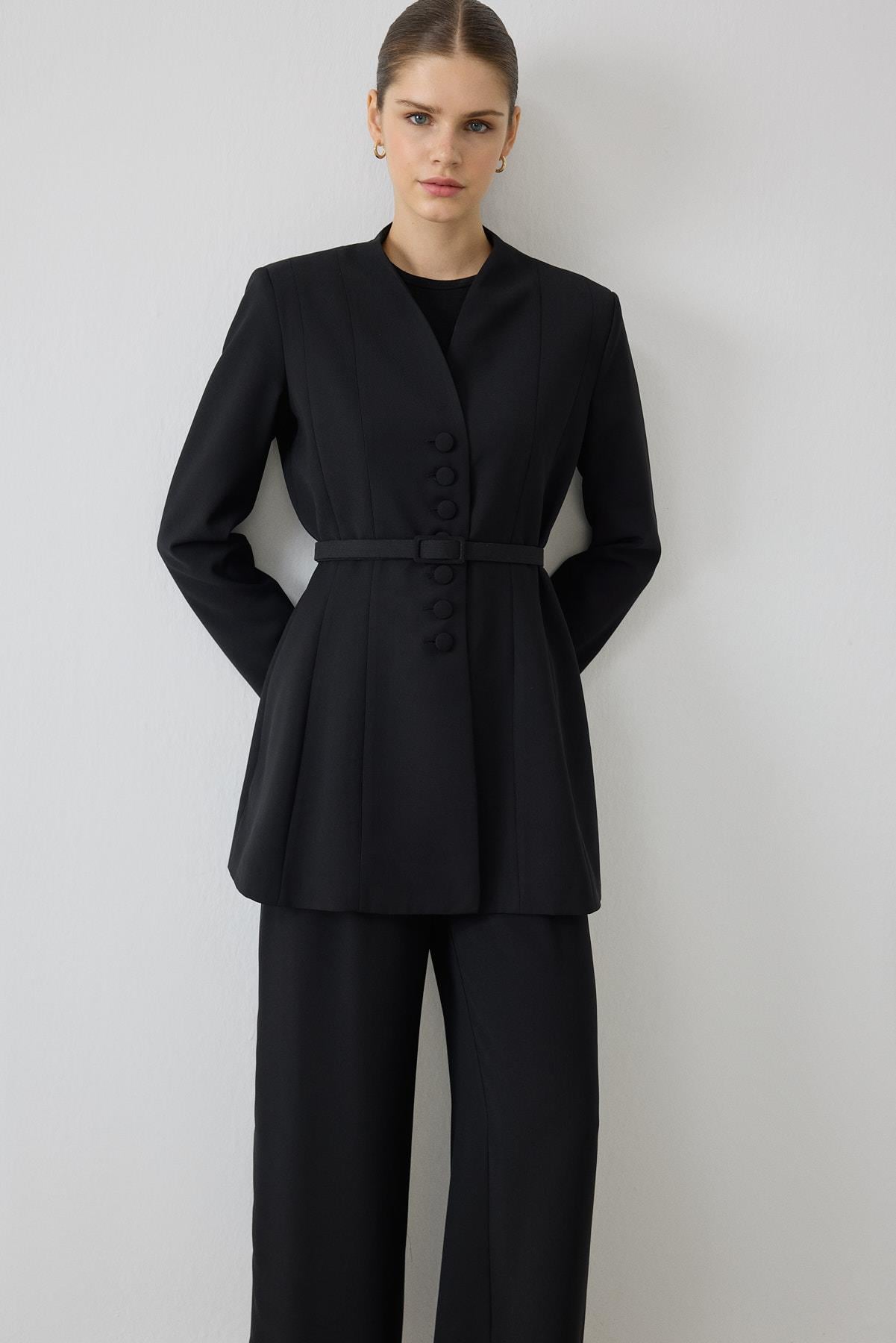 MIORI VESS BRIT BUTTONED PANTS SET BLACK