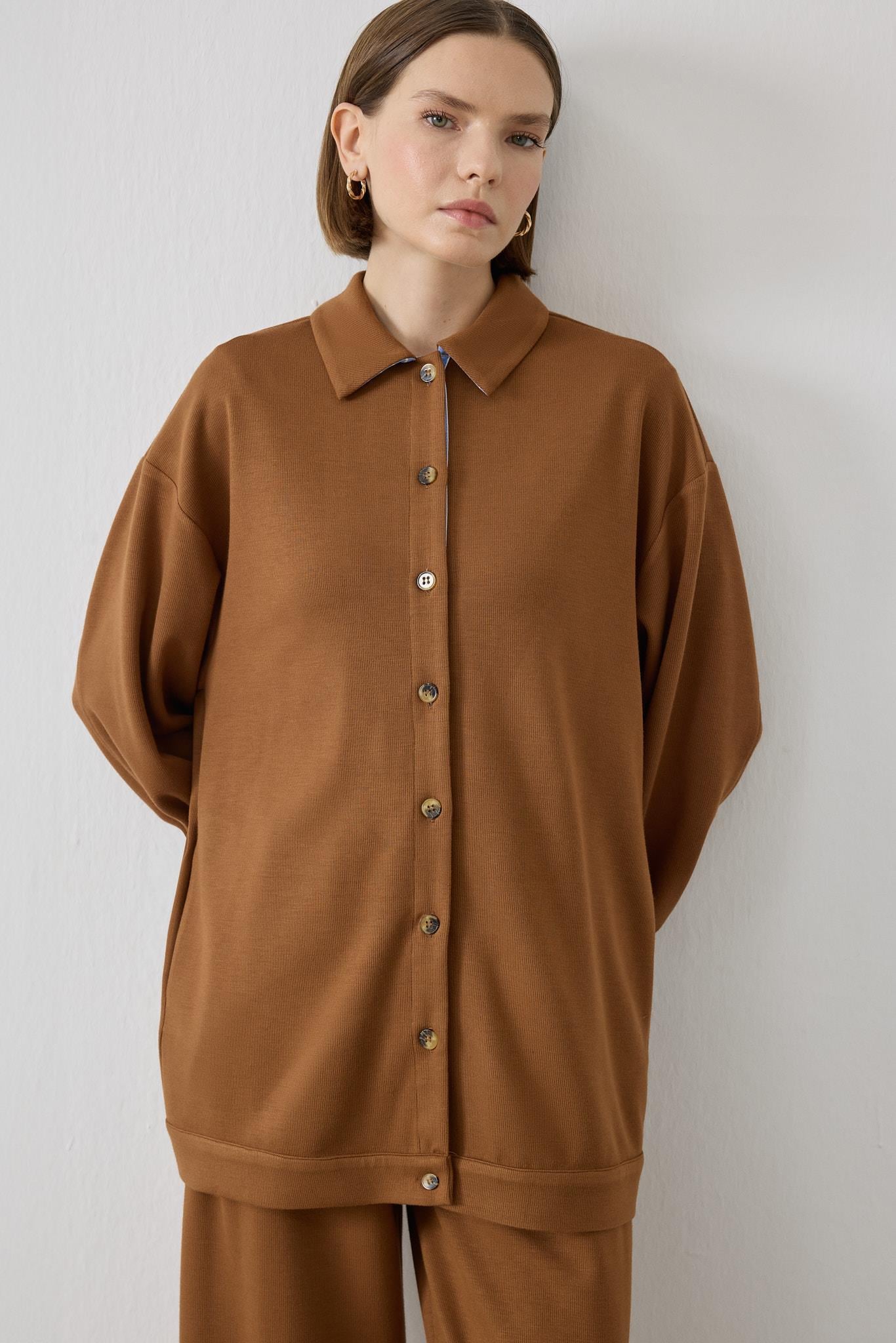 NEVA STRIPE DETAIL KNIT PANTS SET CAMEL