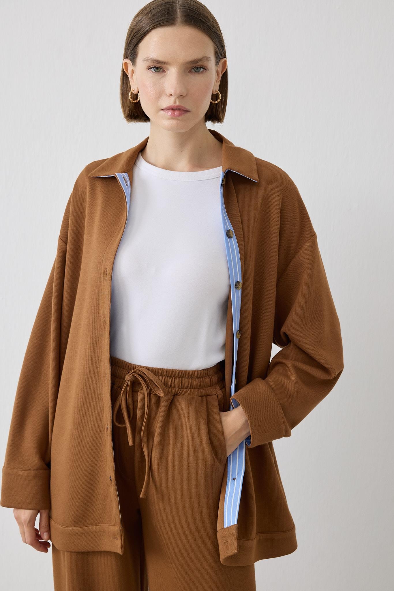 NEVA STRIPE DETAIL KNIT PANTS SET CAMEL