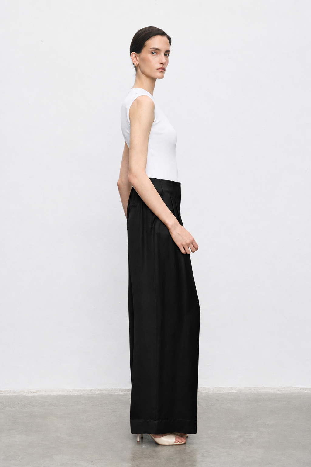 NEVA LYOCELL KETEN PANTOLON SİYAH