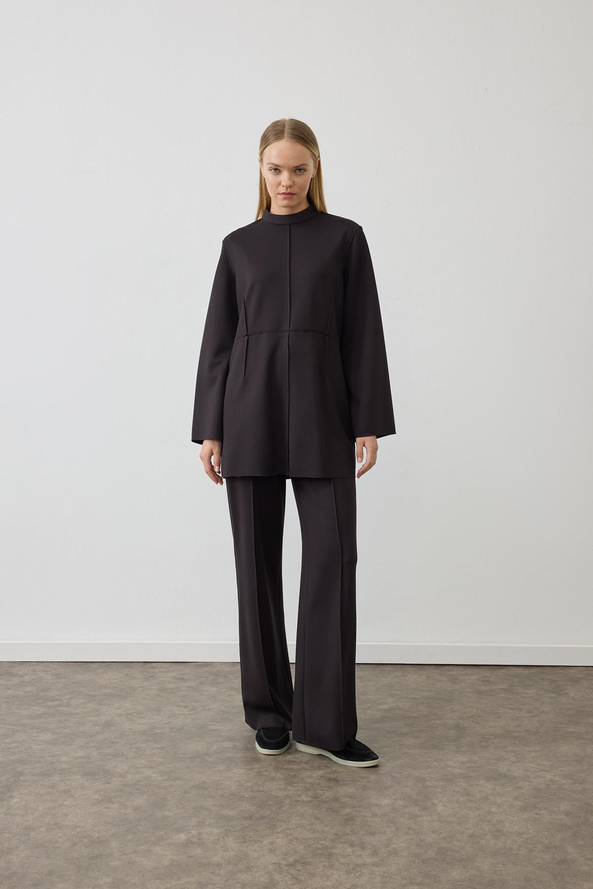 NORA DİKİŞ DETAYLI ÖRME TAKIM SİYAH