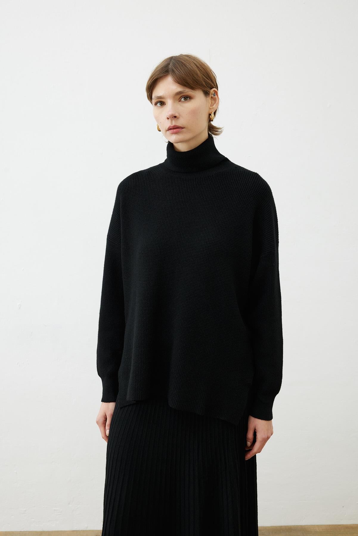 PREMIUM SELECTION ELLA TRİKO KAZAK SİYAH