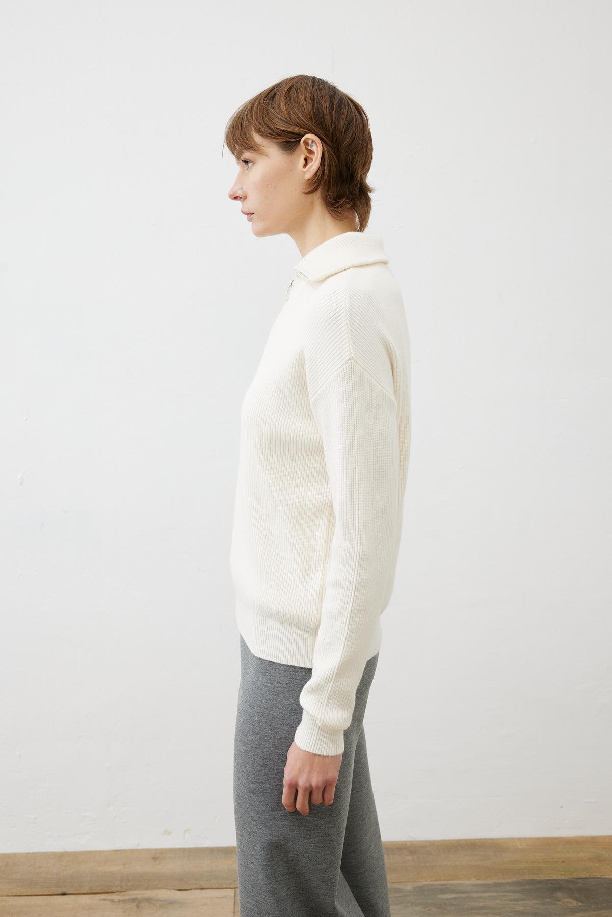 PREMIUM SELECTION ZIP UP SWEATER ECRU