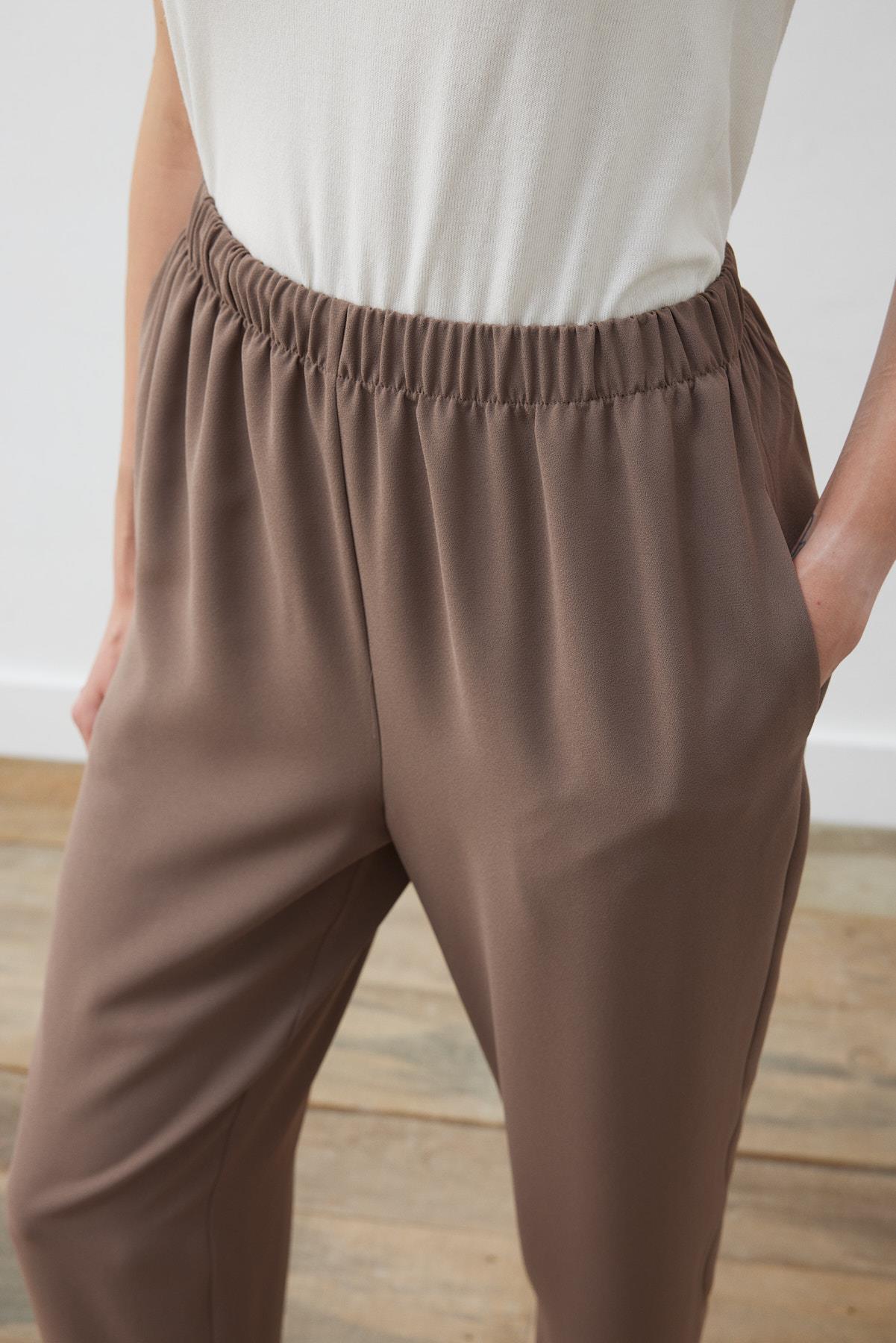 RINA CREPE DOUBLE HEM PANTS ETOUPE