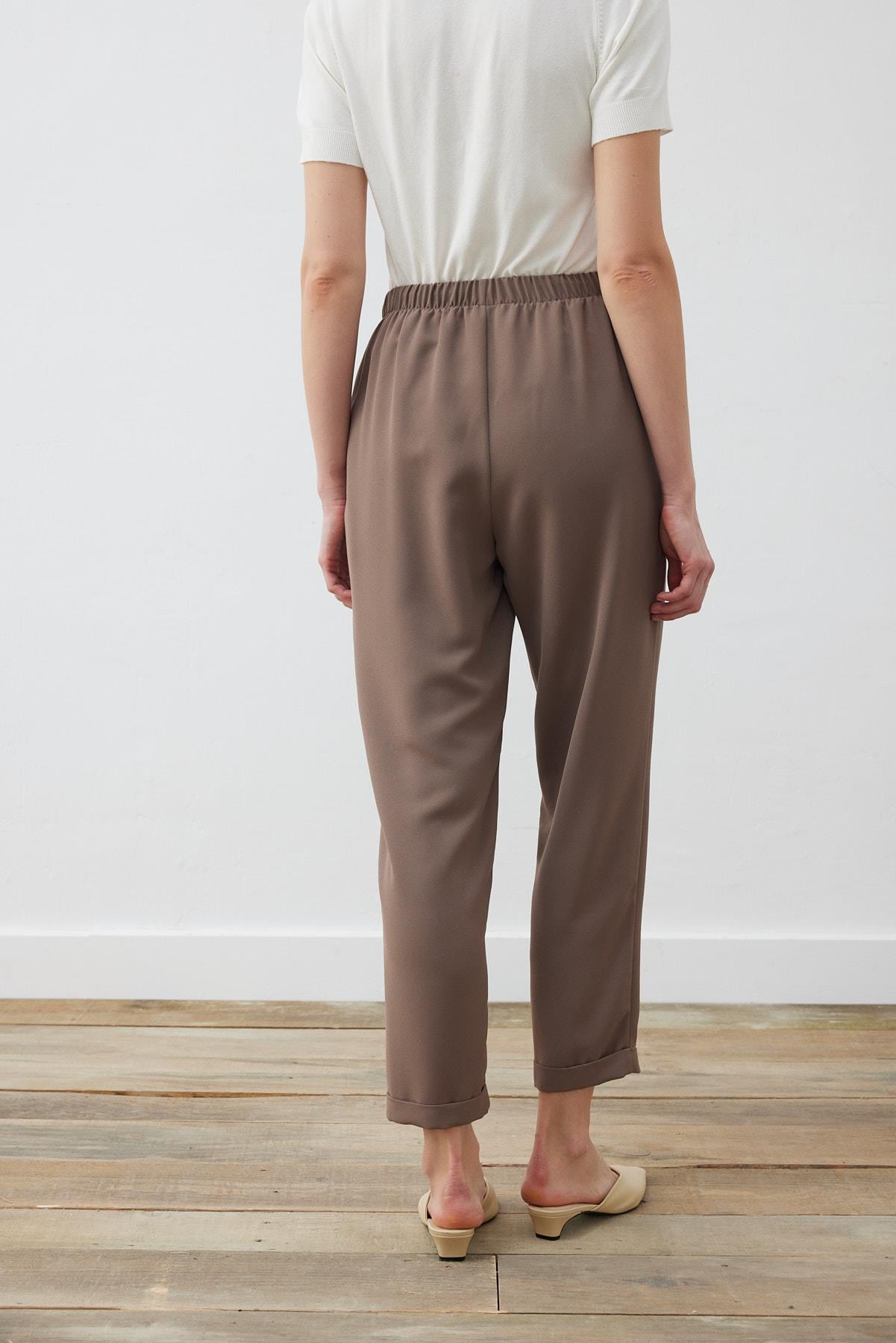 RINA CREPE DOUBLE HEM PANTS ETOUPE
