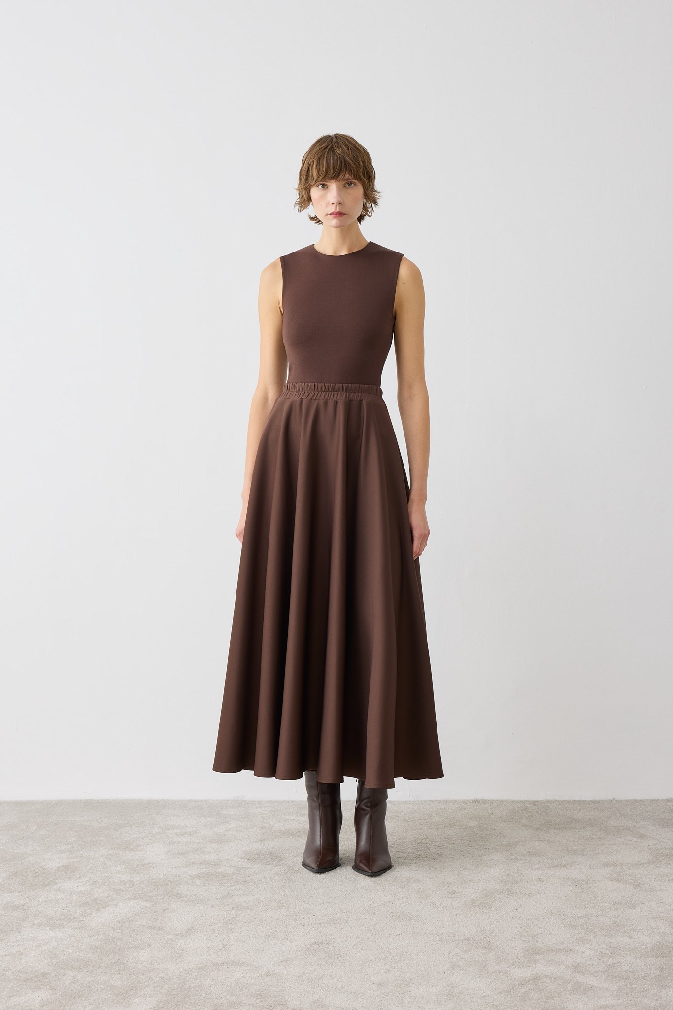 SCUBA FLARED SKIRT BROWN
