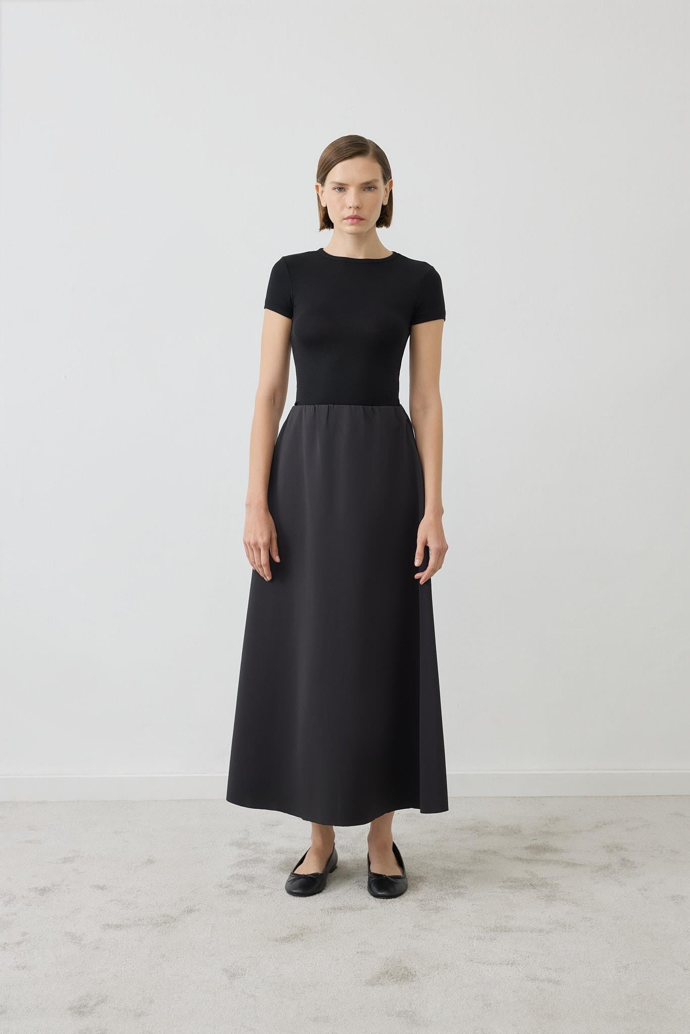 SOLIN PUFF JACKET SKIRT SET BLACK