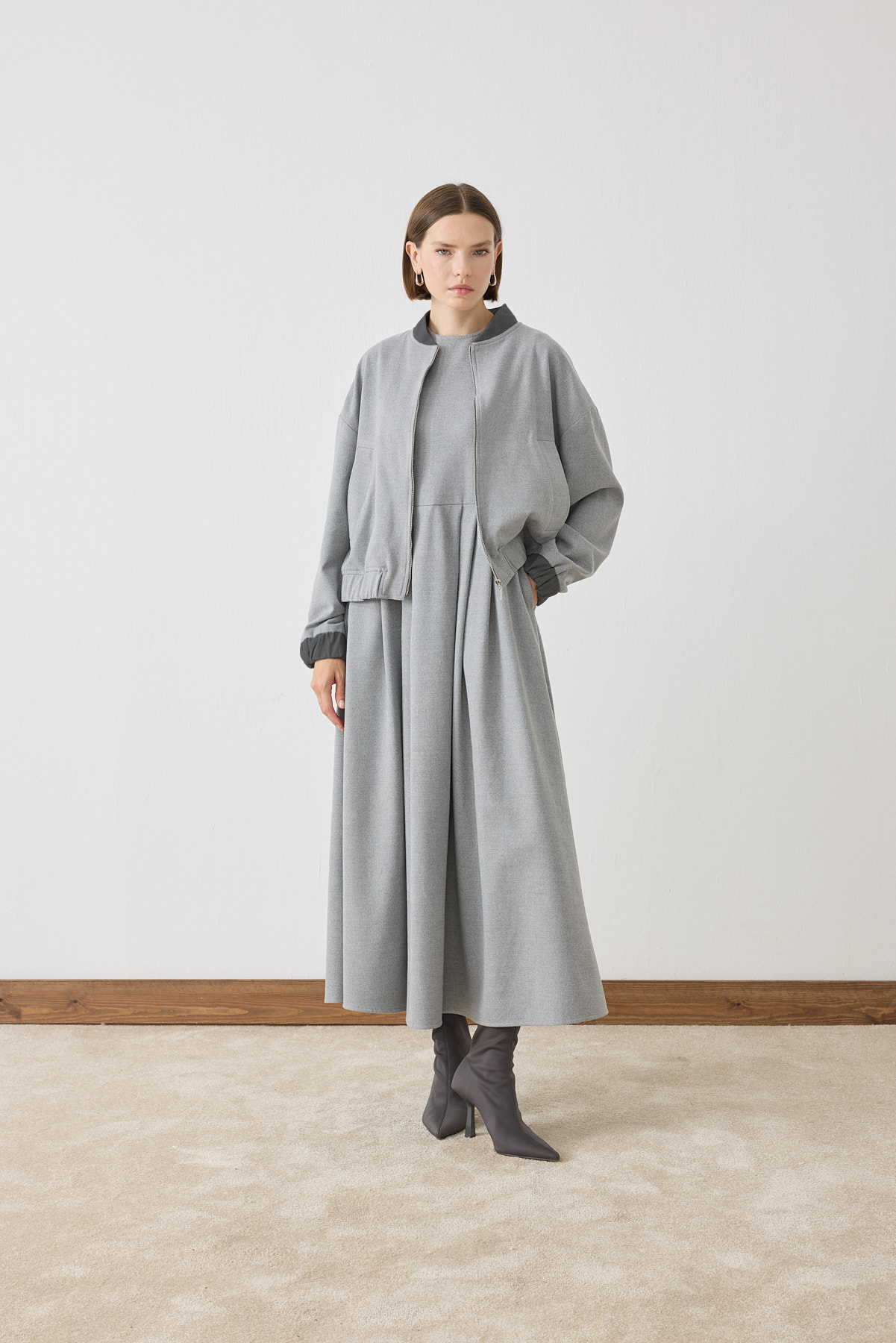 VALLE BOMBER JACKET DRESS SET GRAY