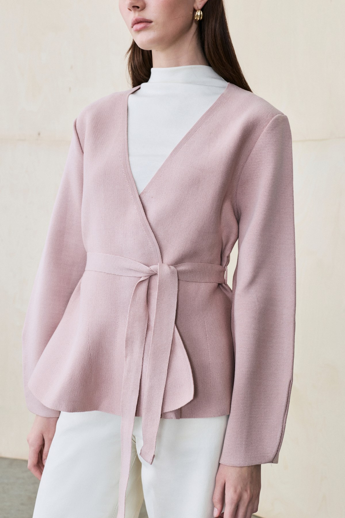 VERA ÇELİK ÖRME PEPLUM HIRKA PUDRA