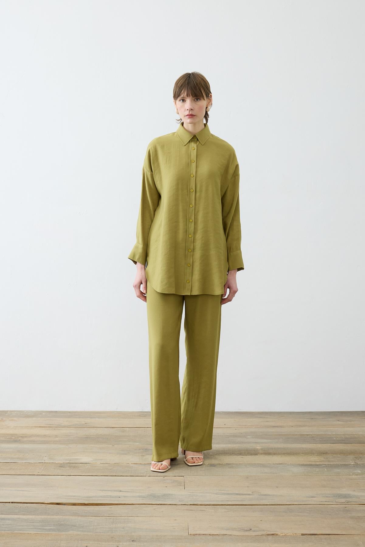 VERA PANTS SET OLIVE GREEN
