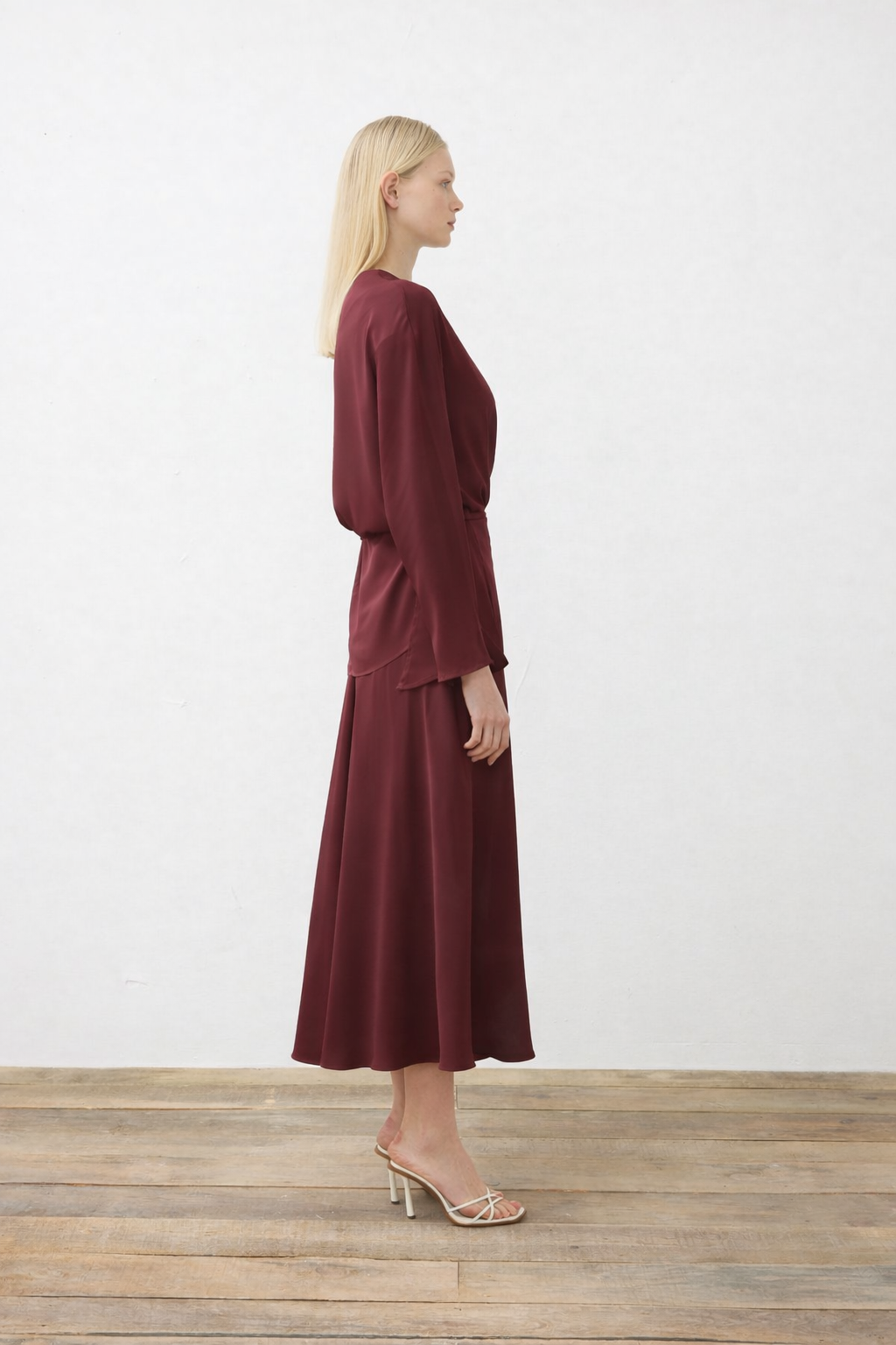 VICTORIA SATIN TIE SKIRT SET BURGUNDY