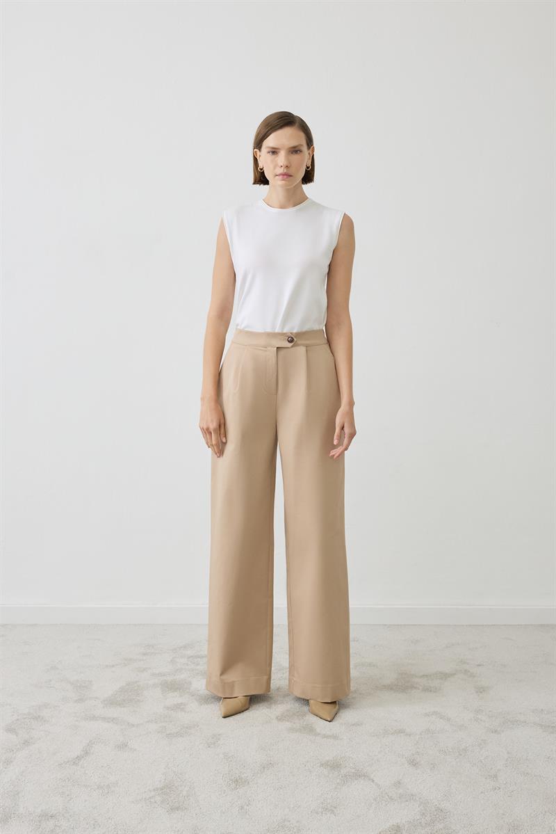 AMORE GABARDİN CEPLİ PANTOLON TAKIM CAMEL