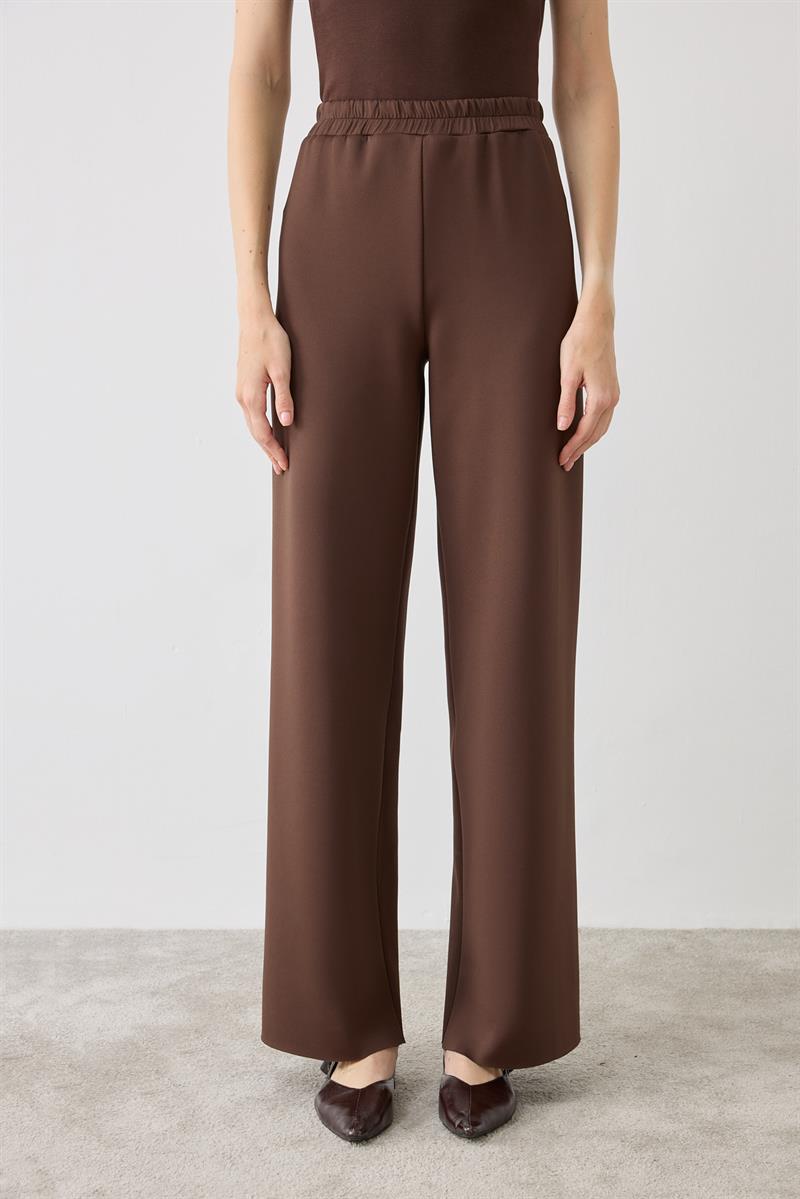 ASEL SCUBA WIDE LEG PANTS DARK BROWN