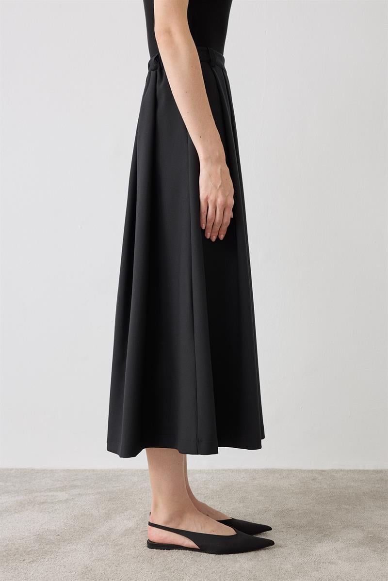 DORE PLEATED SKIRT BLACK