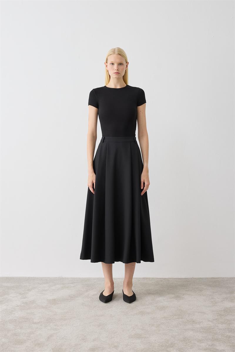DORE PLEATED SKIRT BLACK