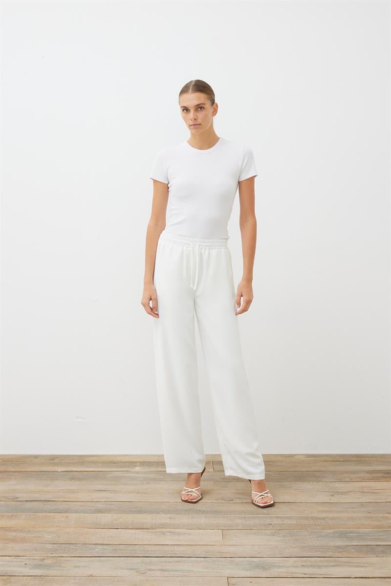 EVA KREP LASTİKLİ BOL PANTOLON BEYAZ