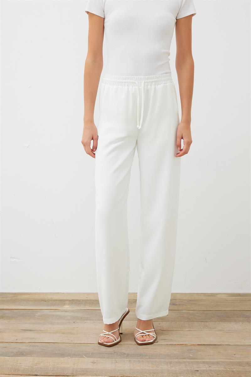 EVA KREP LASTİKLİ BOL PANTOLON BEYAZ
