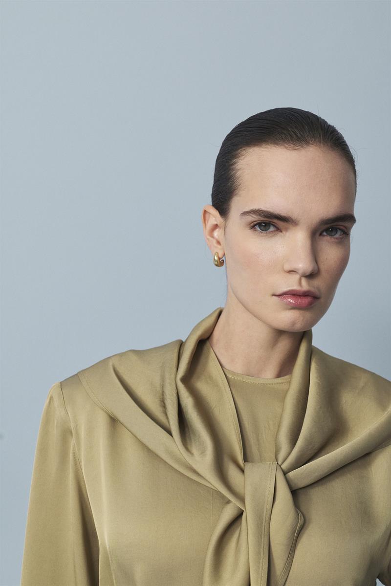 EVAN ASETAT FULARLI BLUZ PANTOLONLU TAKIM YEŞİL