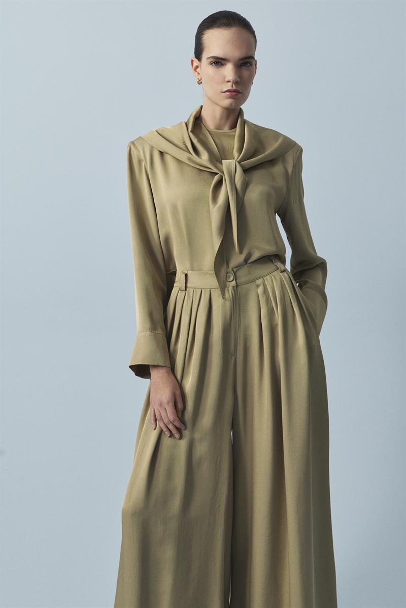 EVAN ASETAT FULARLI BLUZ PANTOLONLU TAKIM YEŞİL