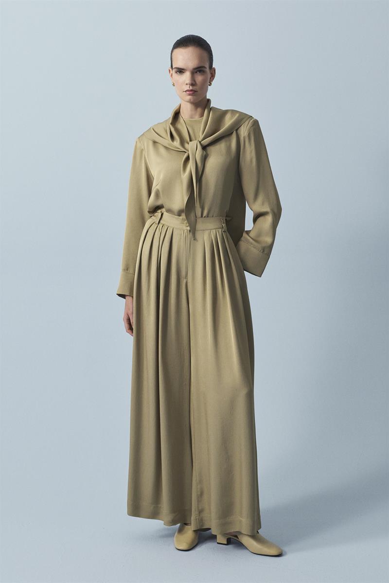 EVAN ASETAT FULARLI BLUZ PANTOLONLU TAKIM YEŞİL