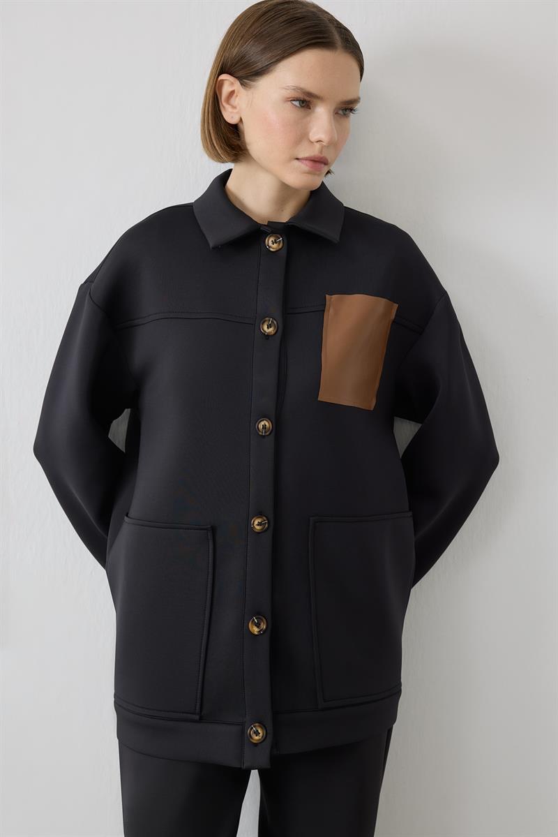 EVVA DERİ DETAYLI SCUBA PANTOLONLU TAKIM SİYAH