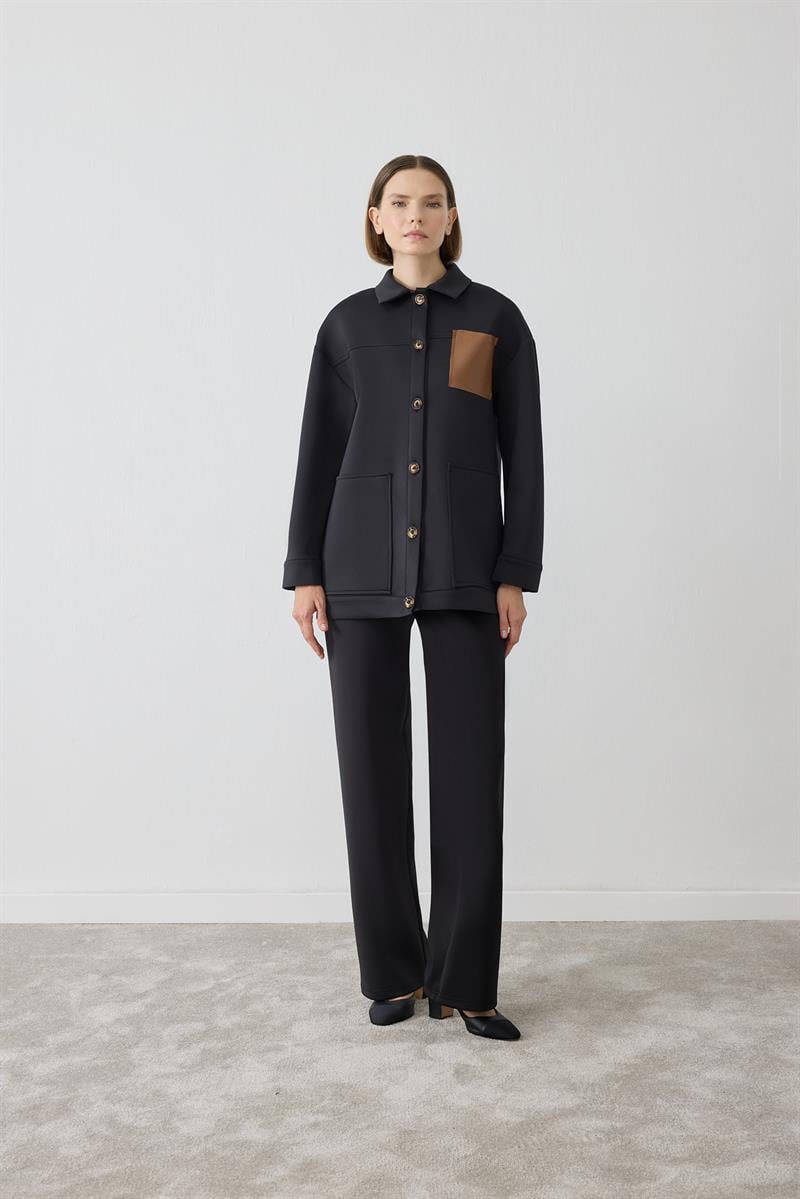 EVVA DERİ DETAYLI SCUBA PANTOLONLU TAKIM SİYAH