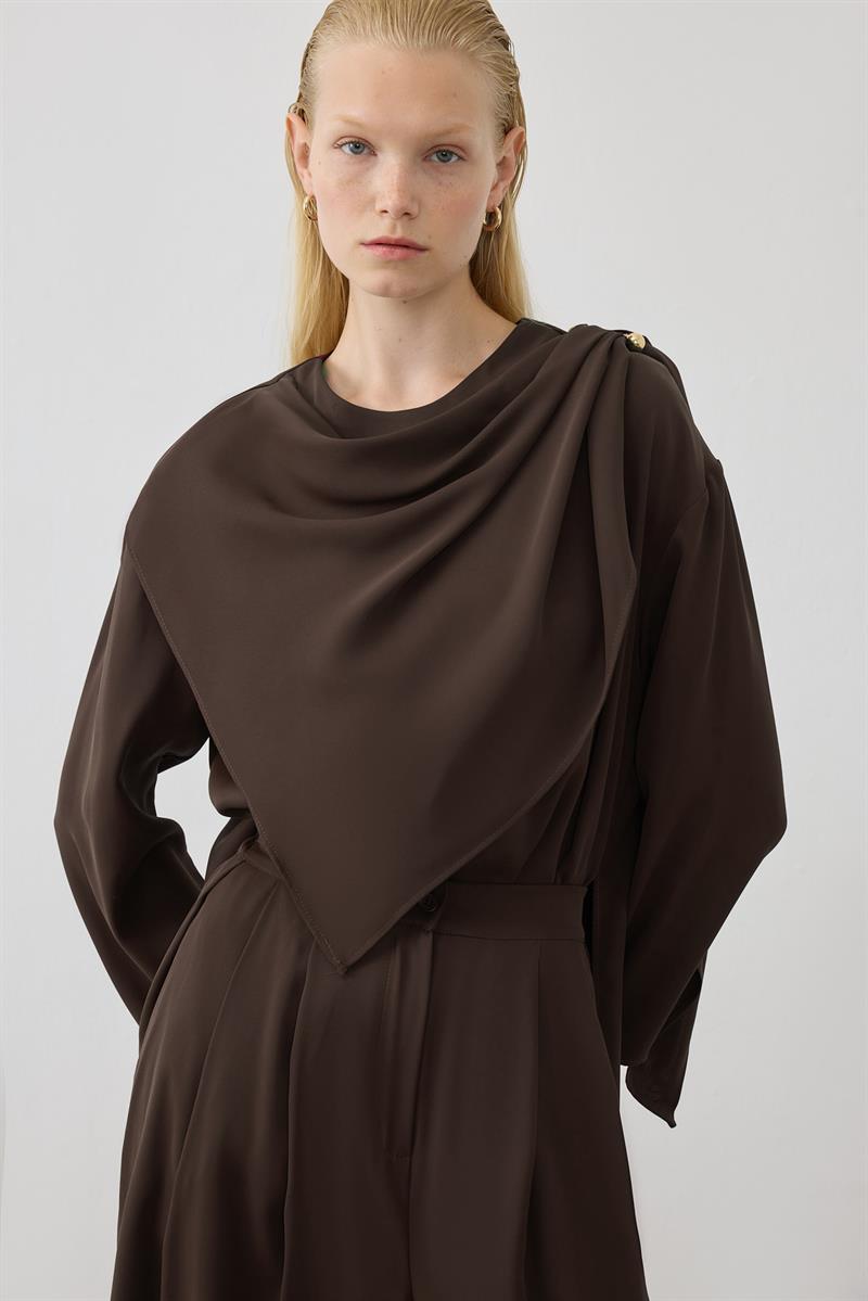 FERAL SHAWL DETAILED PANTS SUIT BROWN