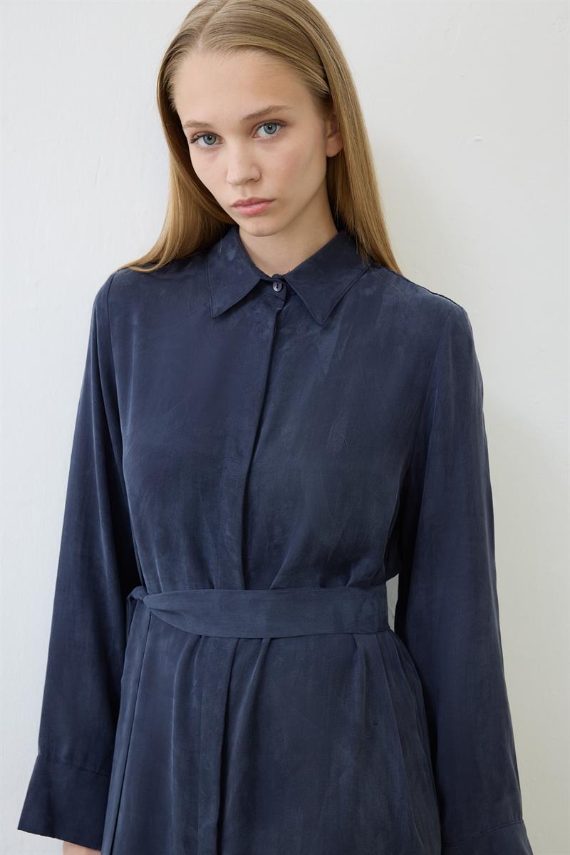 GLORIA WASHED SILK DRESS NAVY BLUE